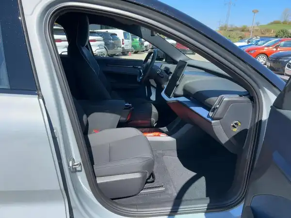VOLVO EX30 (11/15)