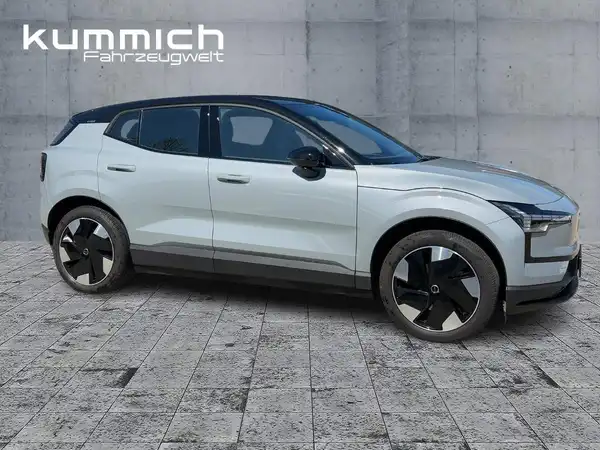 VOLVO EX30 (3/15)