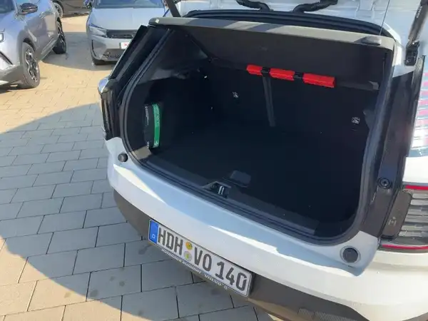 VOLVO EX30 (13/15)