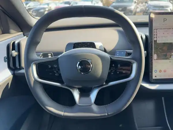 VOLVO EX30 (9/15)