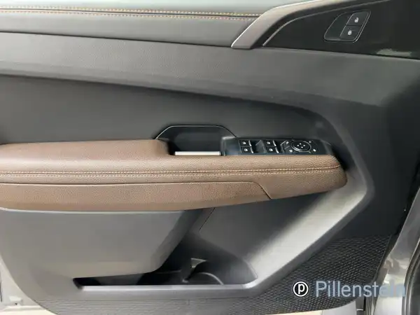 VW AMAROK (7/15)