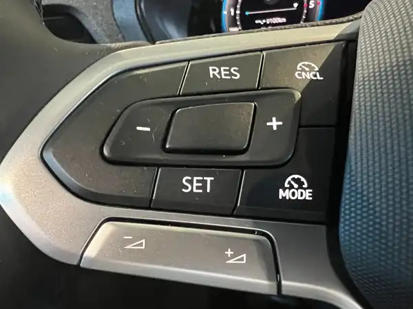 VW CADDY (9/14)