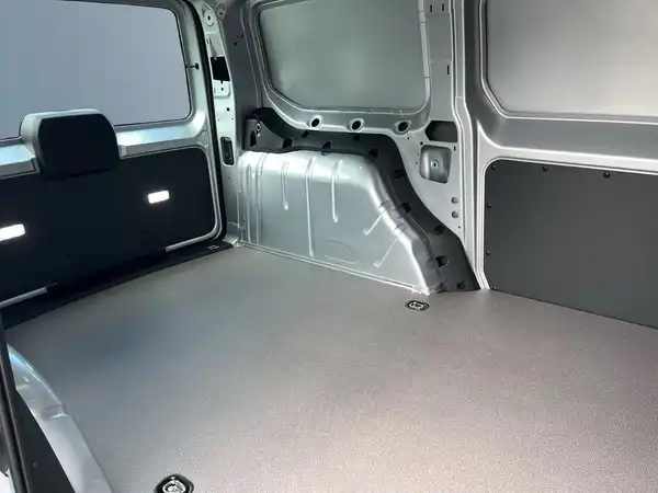 VW CADDY MAXI (17/22)