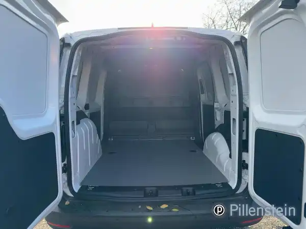 VW CADDY (9/10)