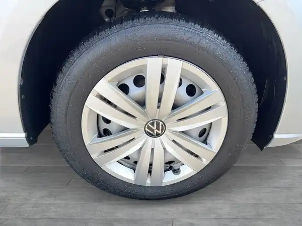 VW CADDY KASTEN (12/17)
