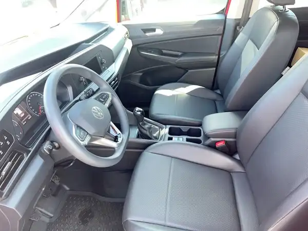 VW CADDY (15/19)