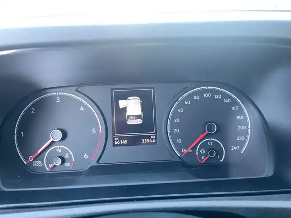 VW CADDY (16/19)