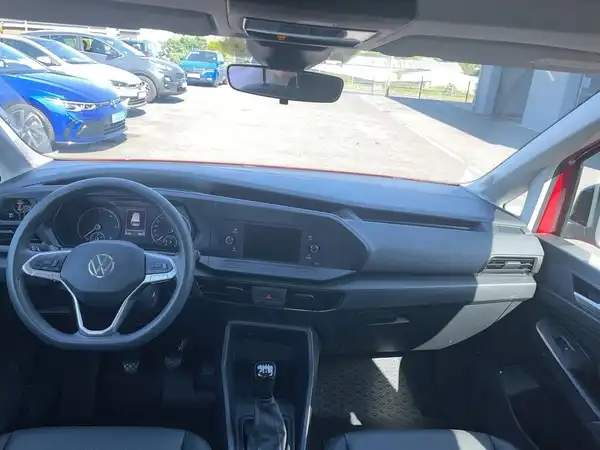 VW CADDY (17/19)