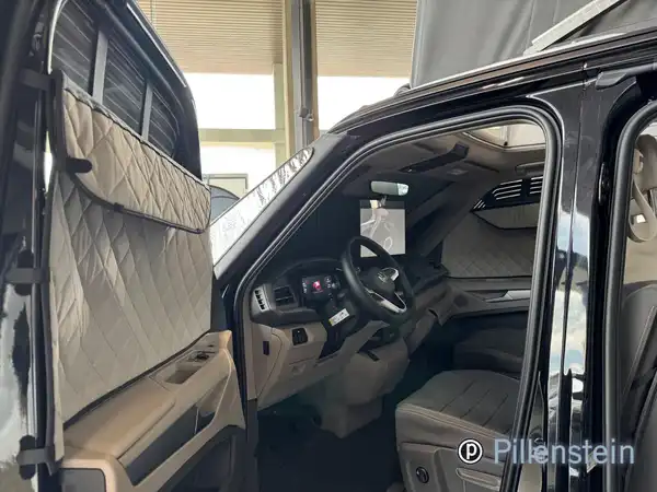 VW CALIFORNIA (3/11)