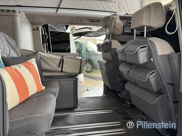 VW CALIFORNIA (5/11)
