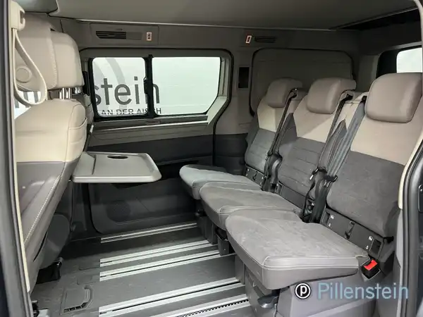 VW CALIFORNIA (10/24)