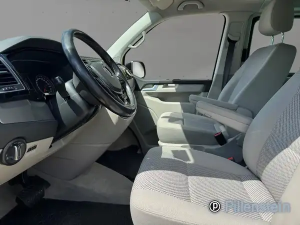 VW CALIFORNIA BEACH (4/16)