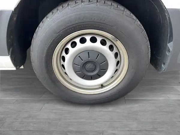 VW CRAFTER (12/18)