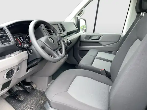 VW CRAFTER (15/18)