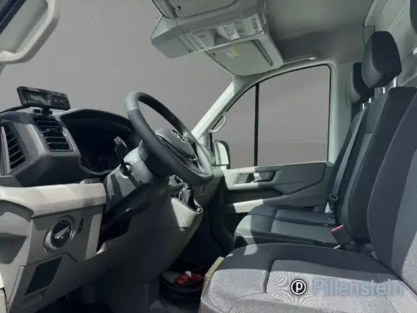 VW CRAFTER (4/11)