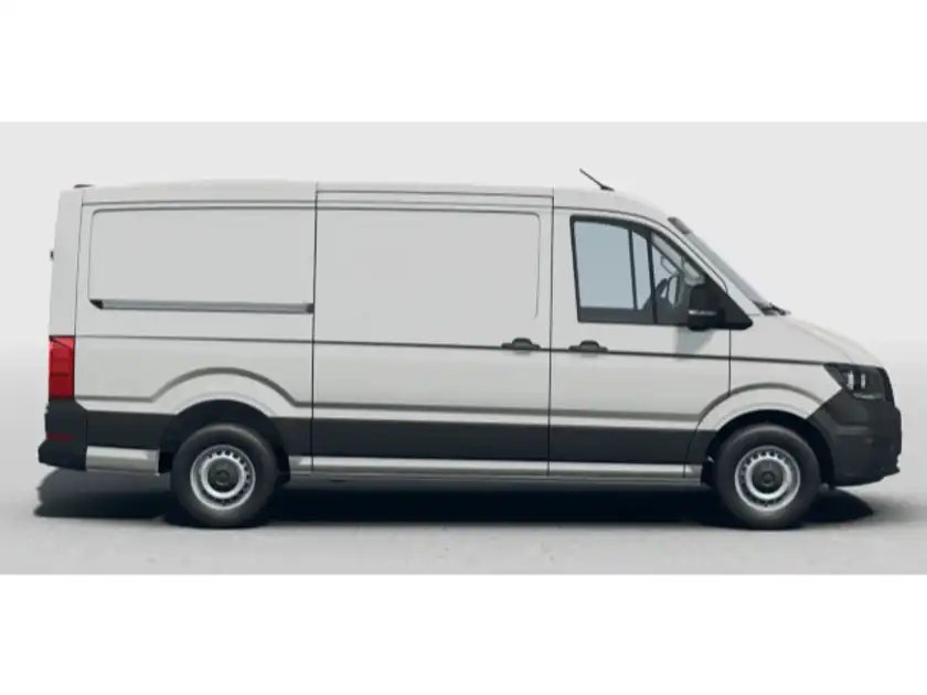 Das Bild zeigt einen weißen VW Crafter von der Seite.