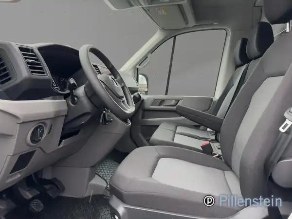 VW CRAFTER (4/8)