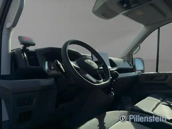 VW CRAFTER (4/9)