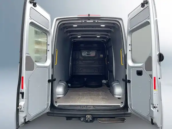 VW CRAFTER (17/22)