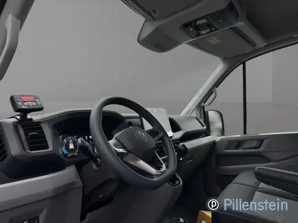 VW CRAFTER (3/9)