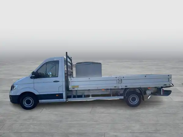 VW CRAFTER (4/18)