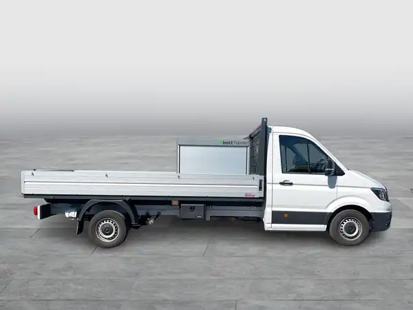 VW CRAFTER (11/18)