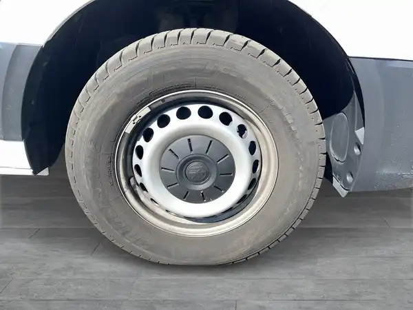 VW CRAFTER (12/18)