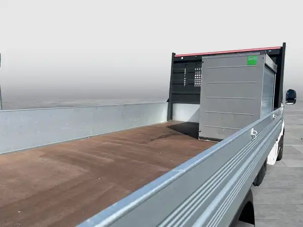 VW CRAFTER (18/18)