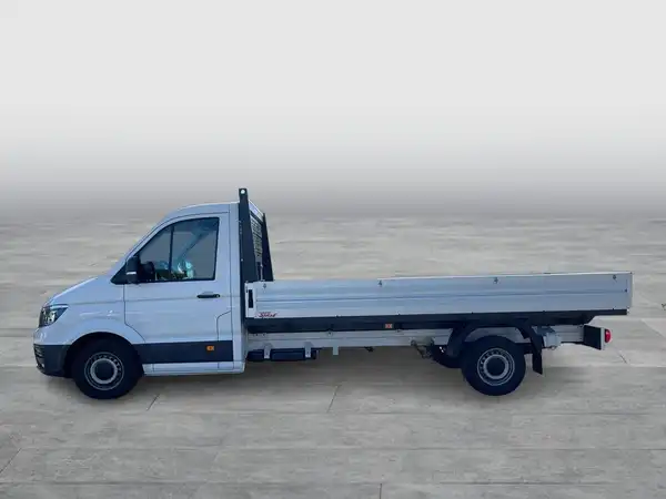 VW CRAFTER (4/18)