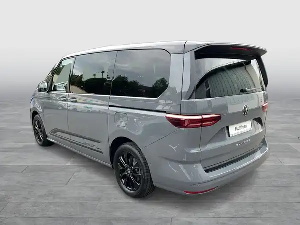 VW DER MULTIVAN (16/20)