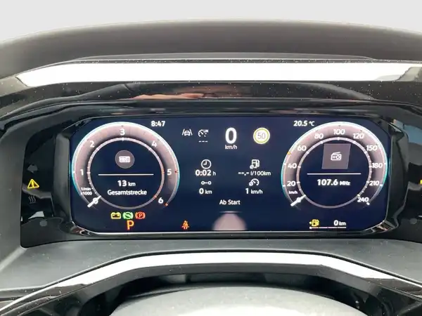 VW DER MULTIVAN (3/20)