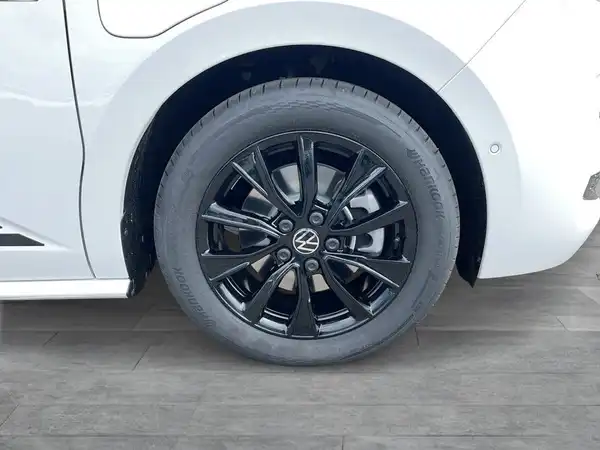 VW DER MULTIVAN (15/22)