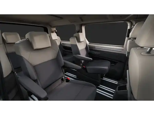 VW DER MULTIVAN (3/13)