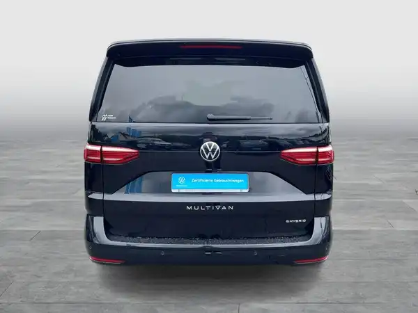 VW DER MULTIVAN (7/23)