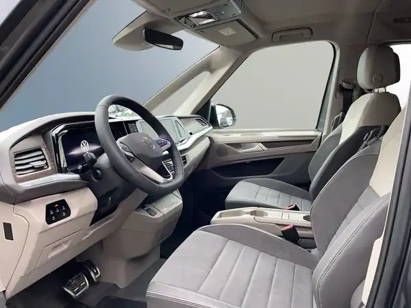 VW DER MULTIVAN (15/22)