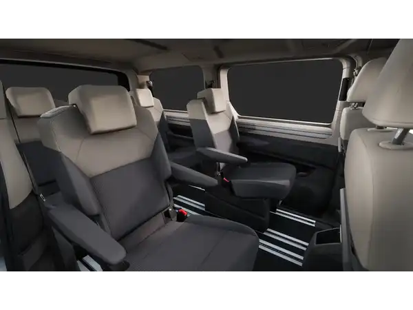 VW DER MULTIVAN (11/13)