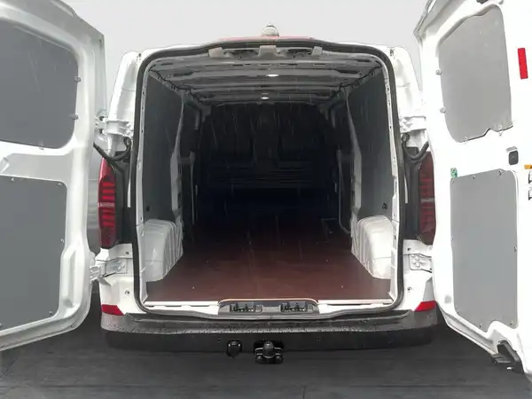 VW DER NEUE TRANSPORTER KASTEN (17/19)