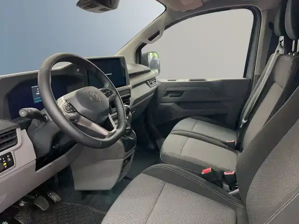 VW DER NEUE TRANSPORTER KASTEN (16/22)