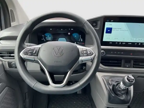 VW DER NEUE TRANSPORTER KASTEN (18/22)
