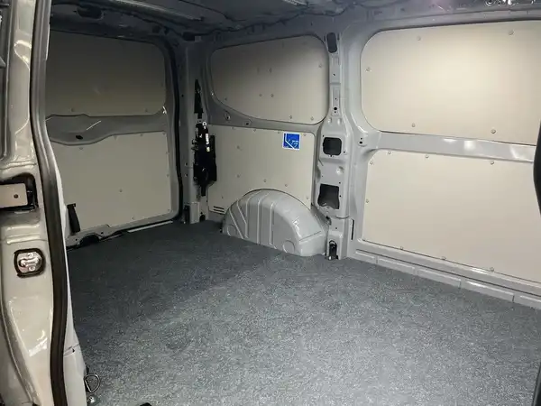VW DER NEUE TRANSPORTER KASTEN (22/22)