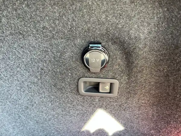 VW GOLF VARIANT (12/22)