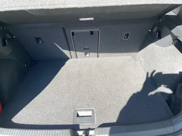 VW GOLF (8/16)