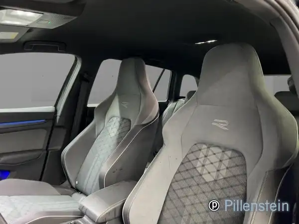 VW GOLF VARIANT (6/7)