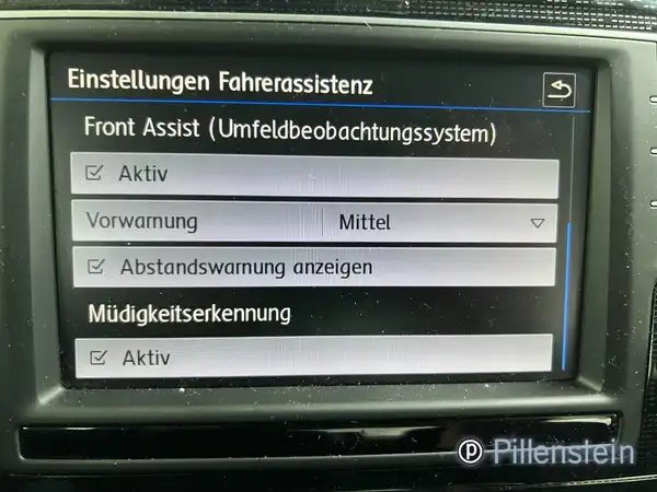 VW GOLF SPORTSVAN (11/16)