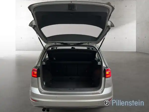 VW GOLF SPORTSVAN (16/16)