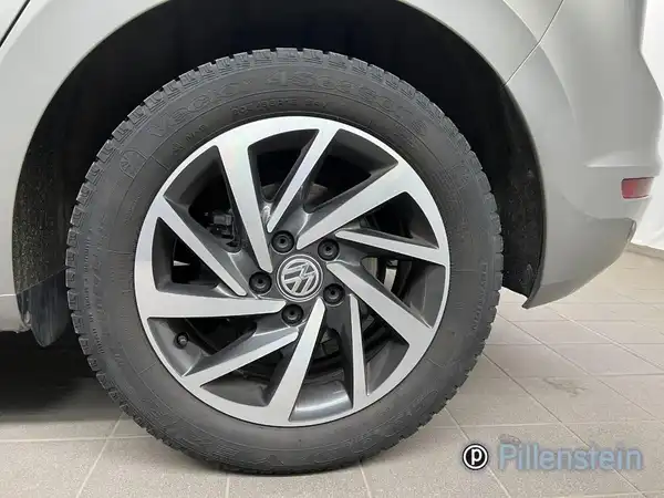 VW GOLF SPORTSVAN (4/16)