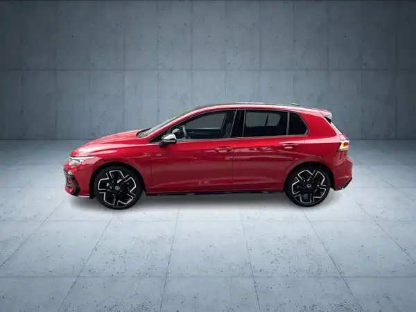 VW GOLF (2/18)