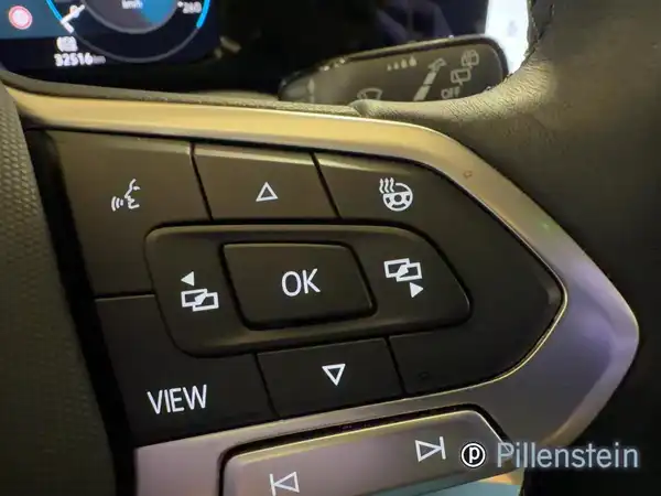 VW GOLF (14/17)