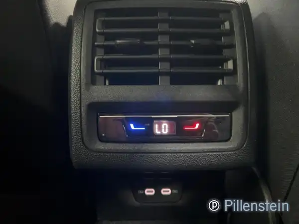 VW GOLF (14/16)
