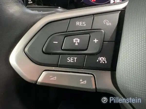 VW GOLF (9/16)
